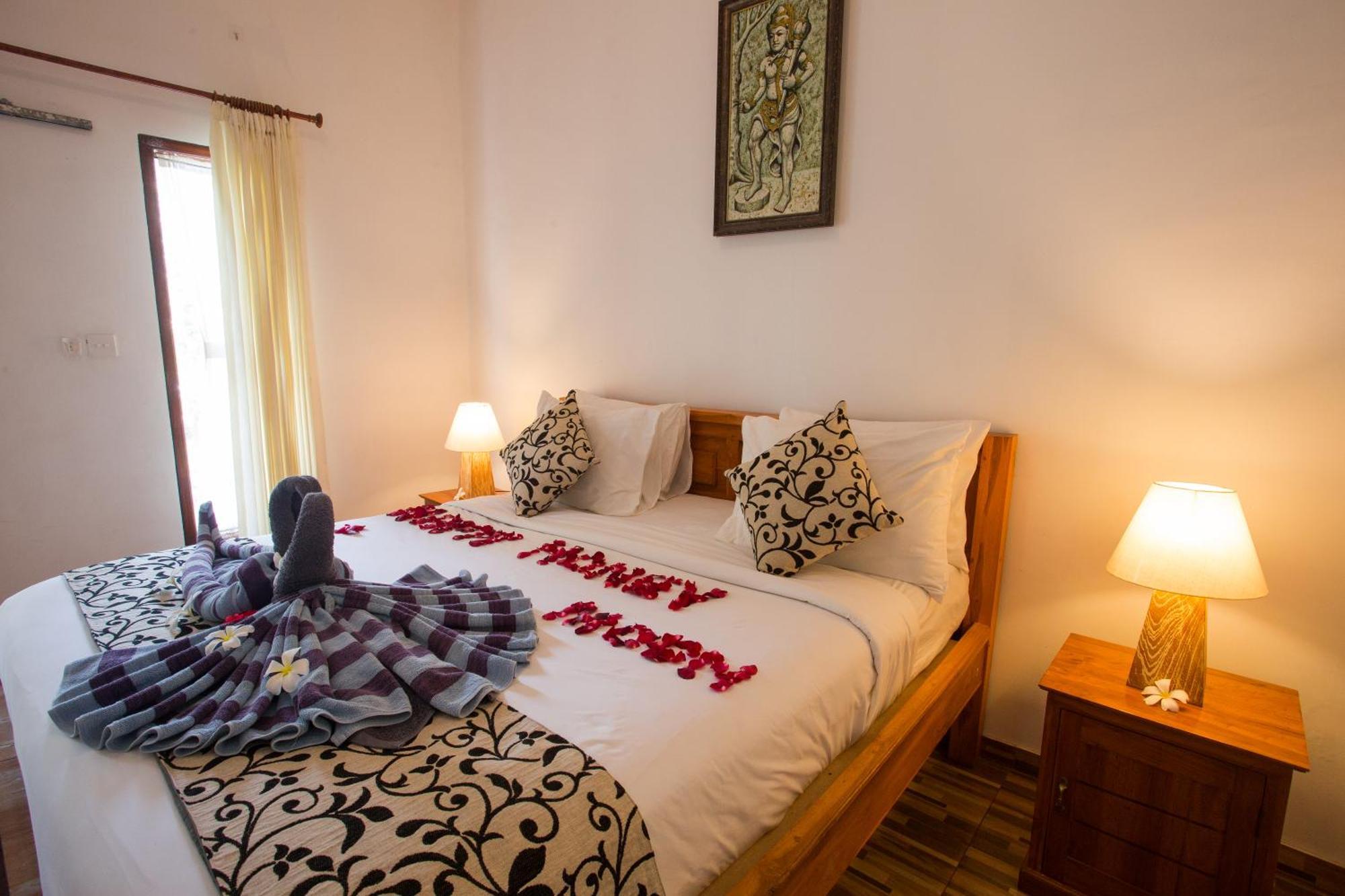 Crystal Bay Villa Sakti Luaran gambar