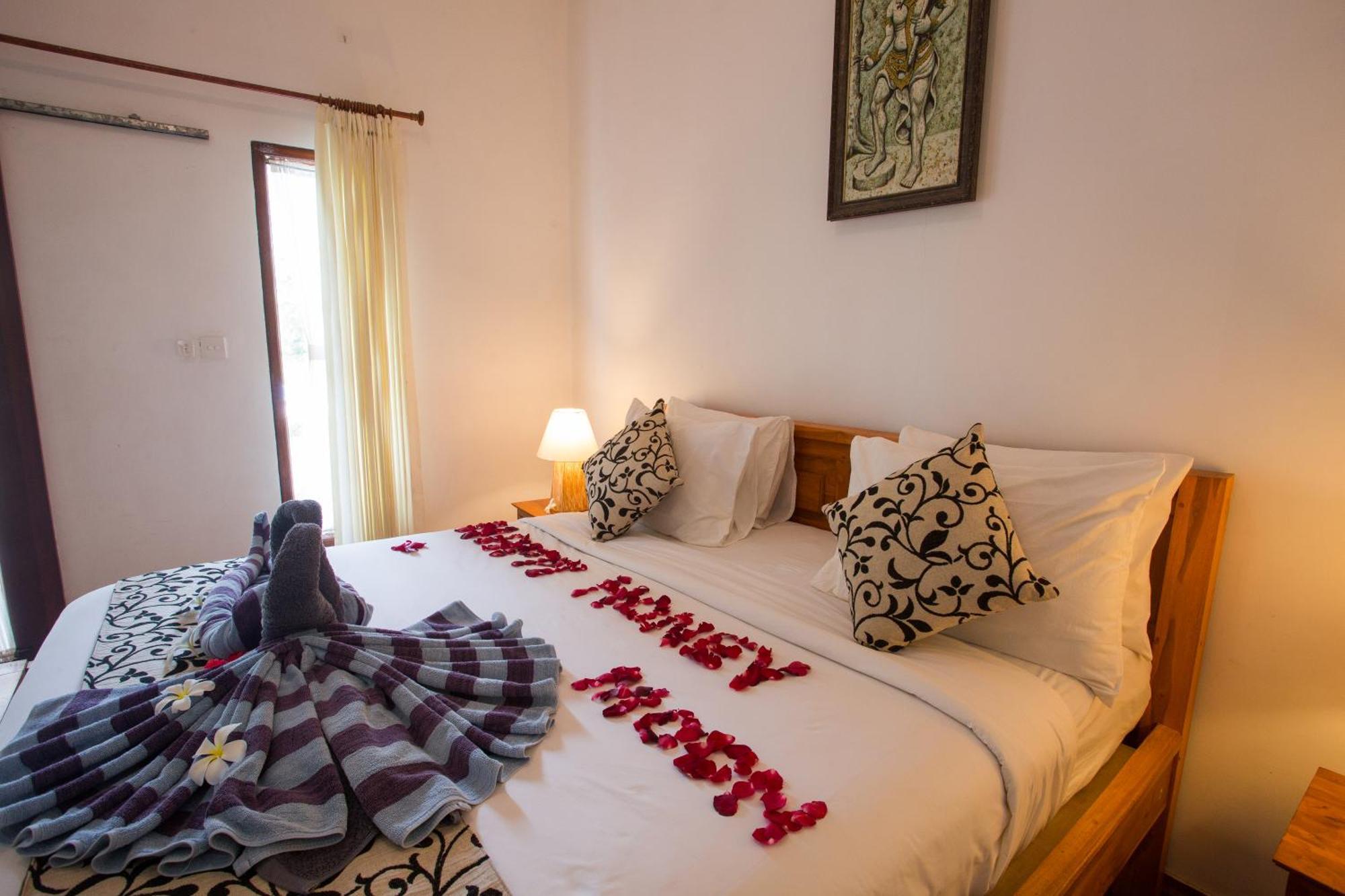 Crystal Bay Villa Sakti Luaran gambar
